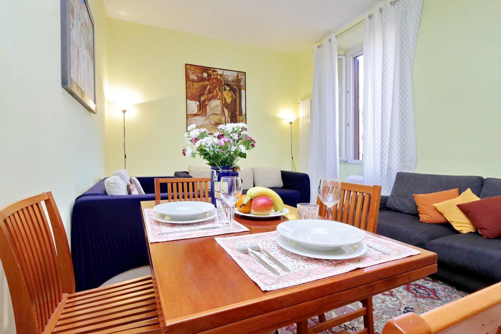 Romalibera Apartment Luaran gambar