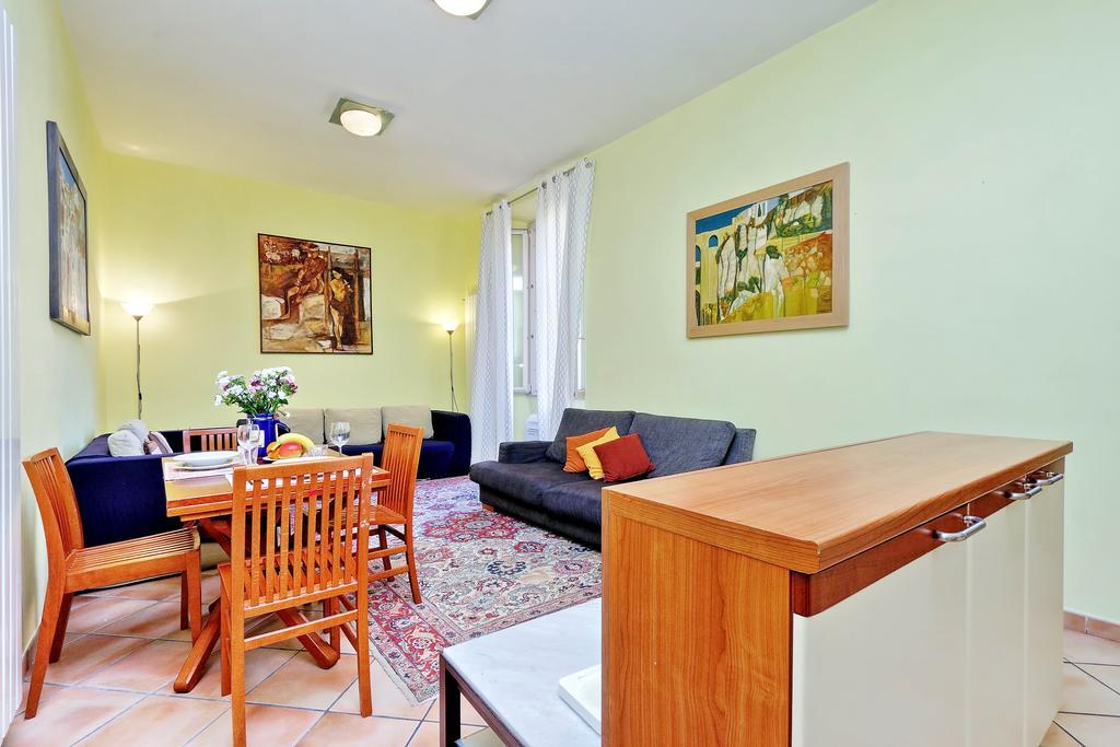 Romalibera Apartment Luaran gambar