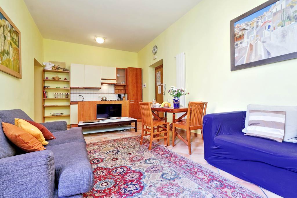 Romalibera Apartment Luaran gambar